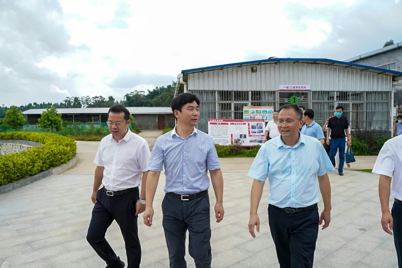 水蛭素、水蛭养殖基地、白松涛